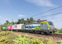 39334 Marklin E-Lok Re 475 BLS -Marklin Winkel MA39334 3